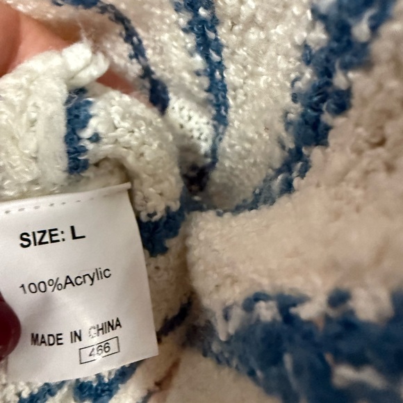 Source Unknown Multicolor Striped Sweater - Picture 3 of 3